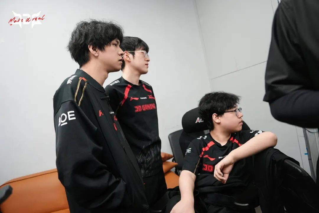 BLG险胜G2,BDD送出助攻 BLG险胜G2,BDD送出助攻