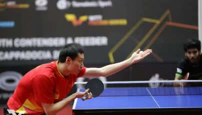 羽毛球战术调整奏效，成功扭转局势