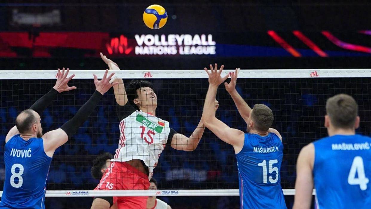 包含爆冷！橄榄球强队意外出局震惊全场的词条