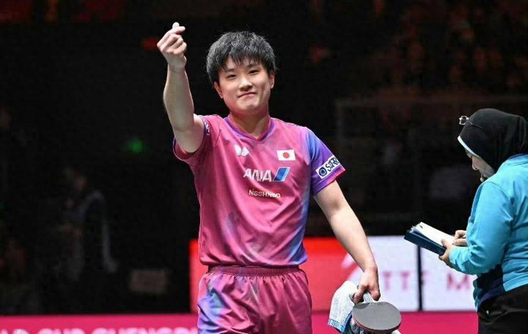 中国队险胜韩国队，张本智和扛起全队