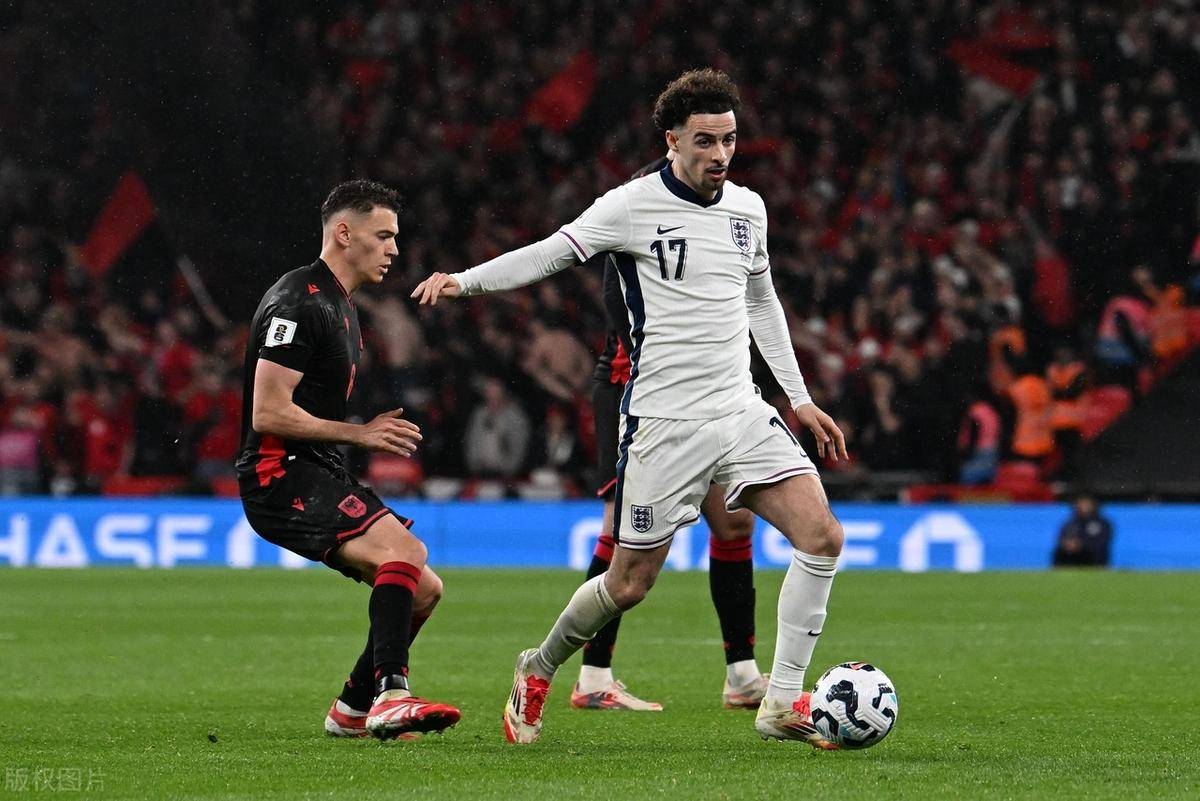 韩国鏖战英格兰,格列兹曼状态火热 韩国鏖战英格兰,格列兹曼状态火热