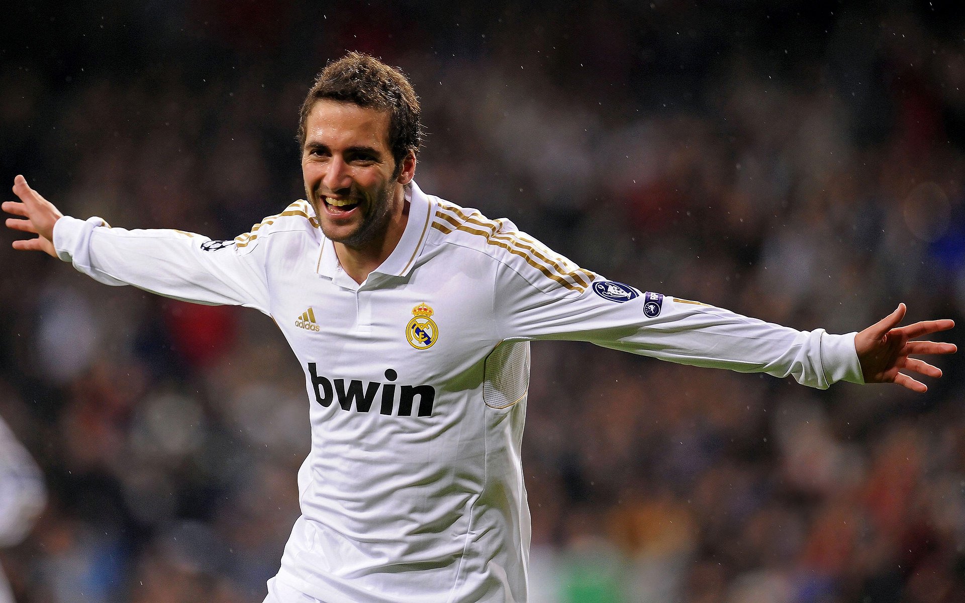 悬崖边的1.8秒,索伯奇迹与佩雷兹的孤独胜利