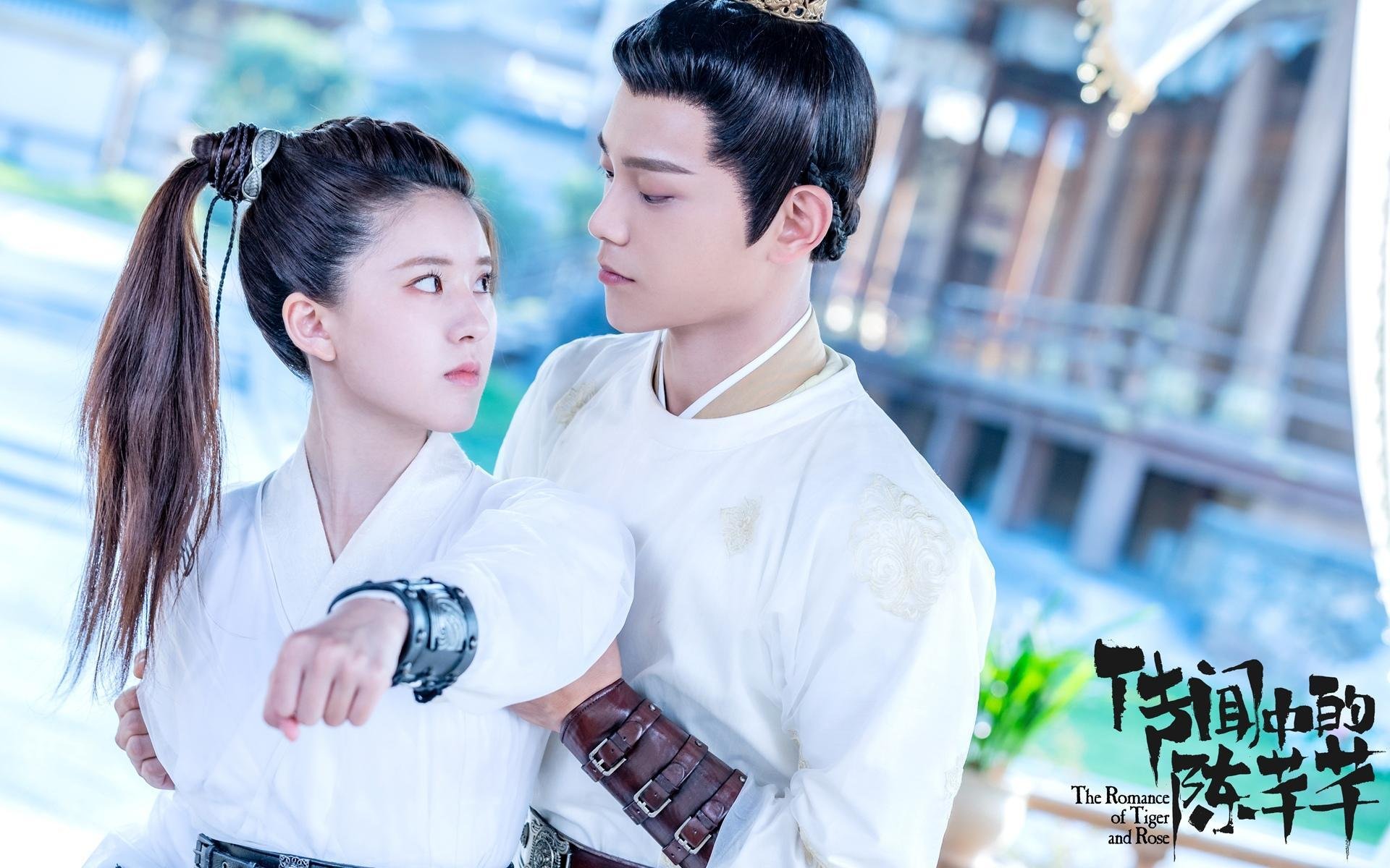 夜幕下的绝杀者，门迪一夫当关，里昂终场逆转那不勒斯