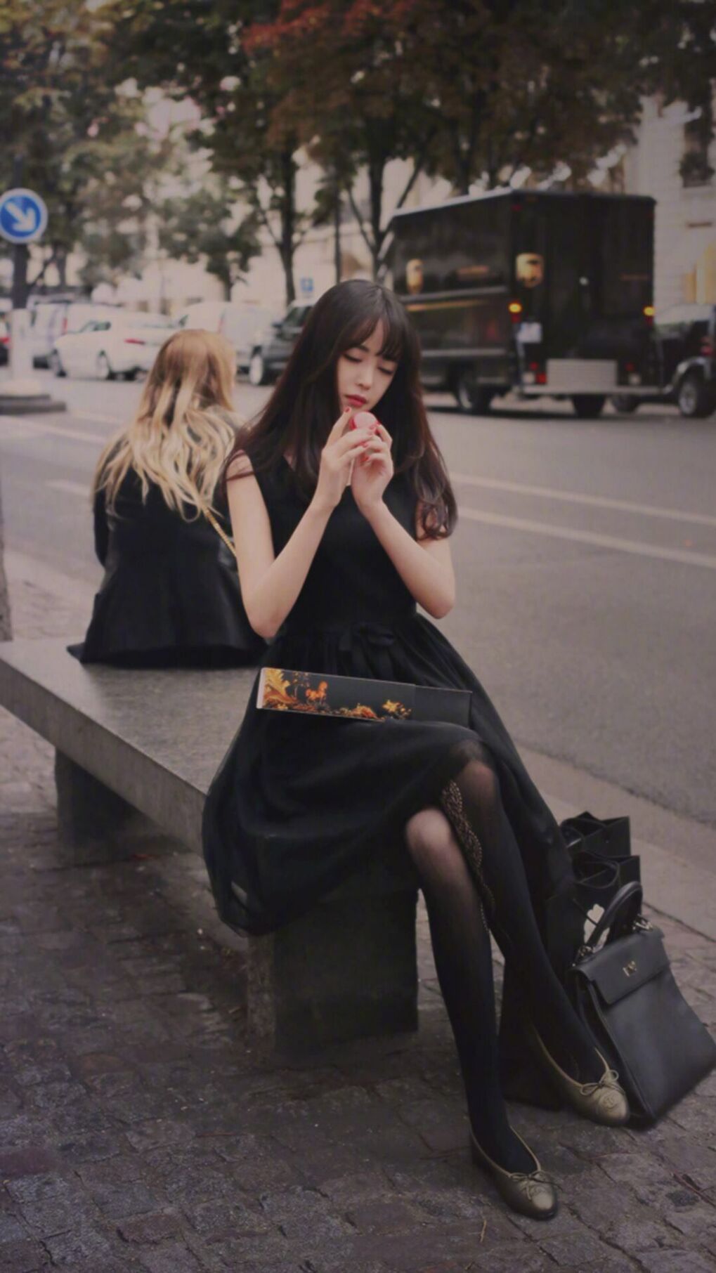 时间褶皱中的对决,当土耳其淘汰塞维利亚,孔德在2026年接管比赛