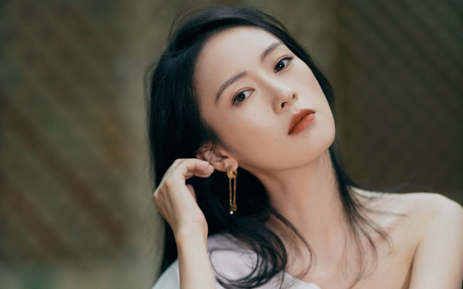 冷月无声处，小贾伦一记封盖斩落辽虎