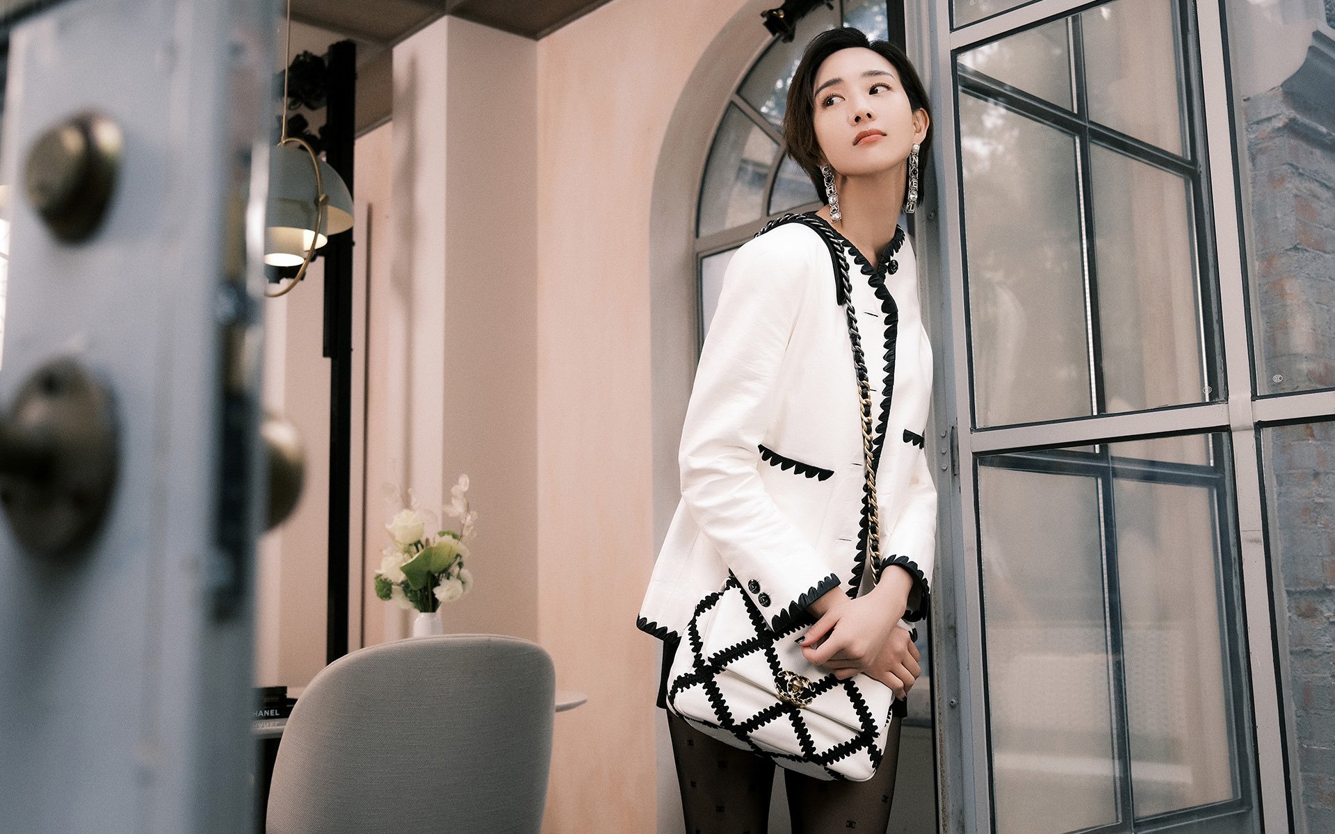 一个人的教科书，一座城的成人礼