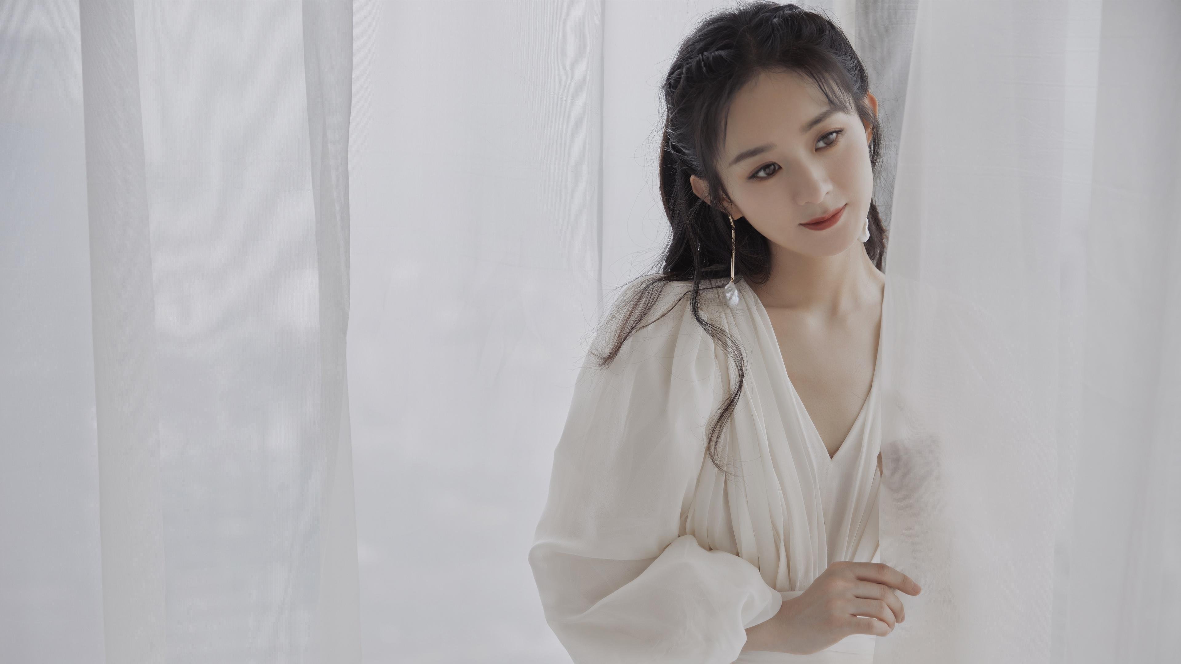 暗室独白，当欧冠半决赛的喧嚣沉入我血液的静海