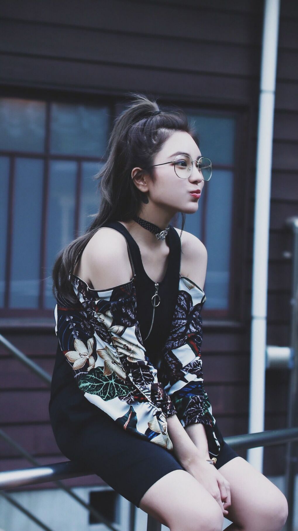 双重统治力，凯恩改写英超篇章，智利足球碾压玻利维亚