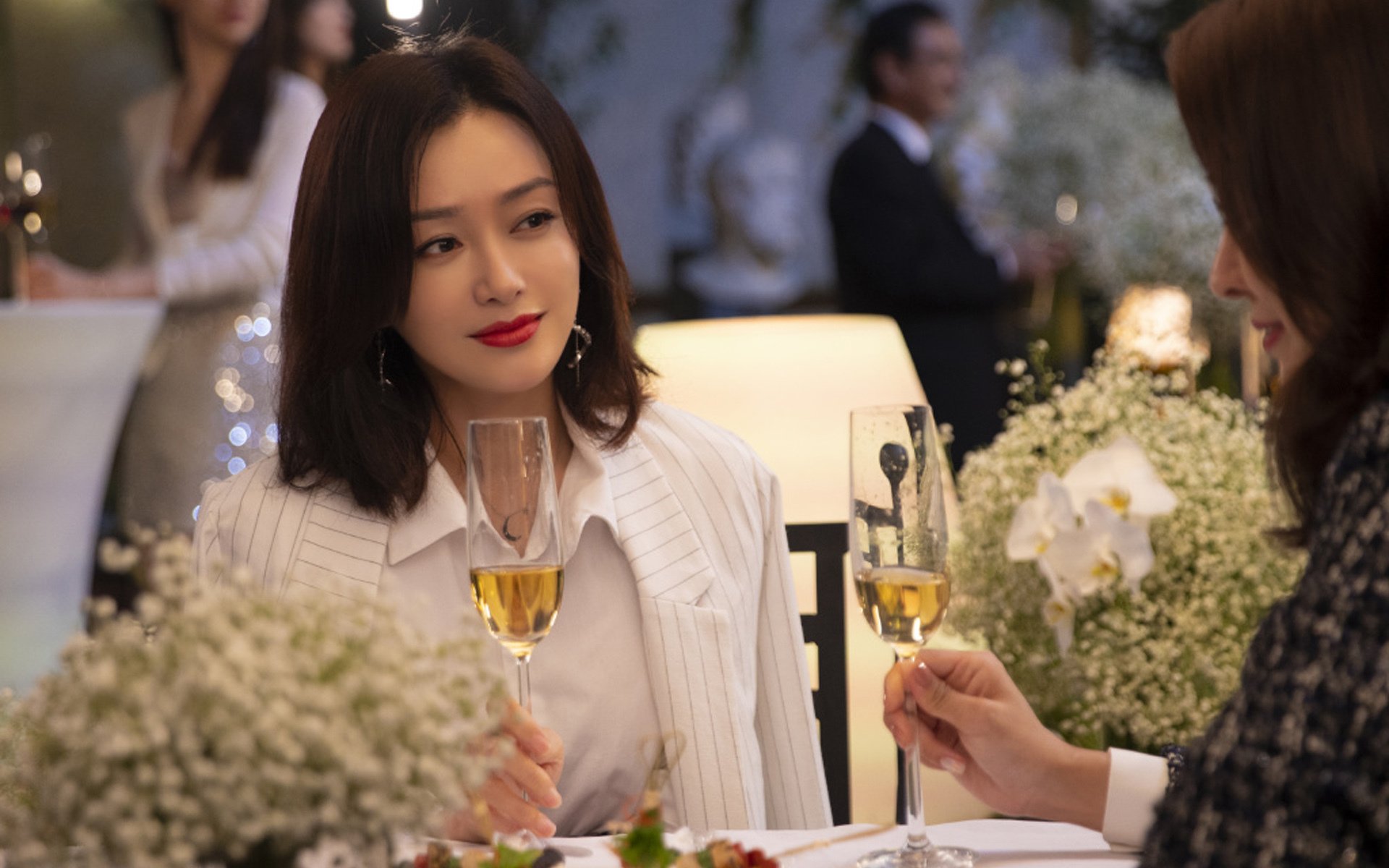 中场大脑与北欧风暴，两种运动，一种名为掌控的答案